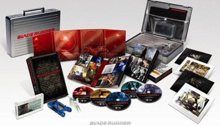 2007-blade-runner-dvd-collector-set